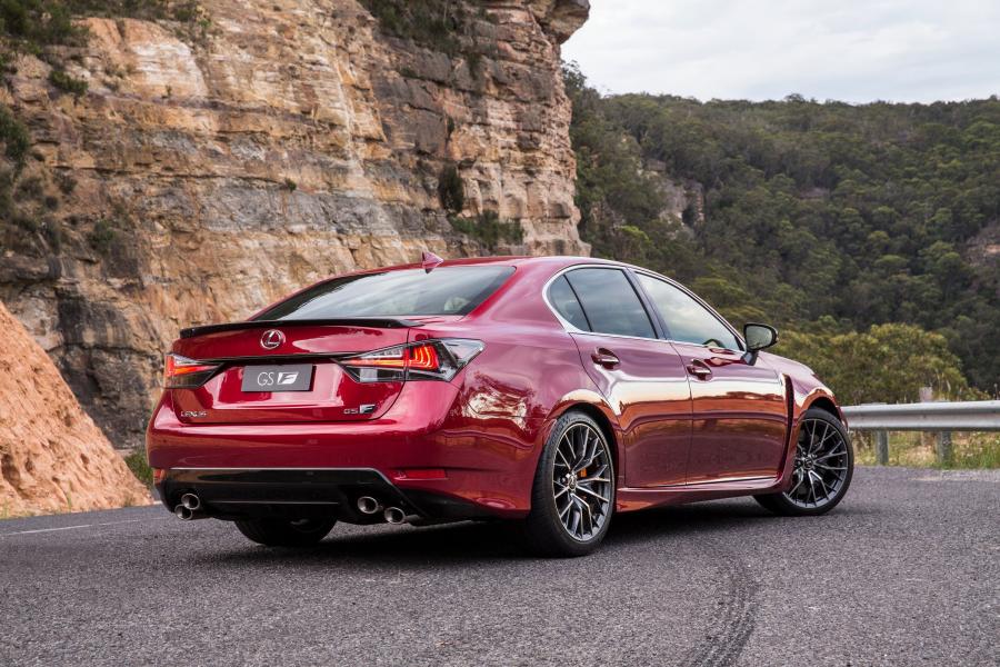  Lexus GS F 2016 года  (AU) (фото 14 из 30)